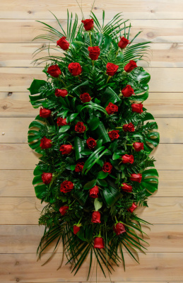 Almohadón de rosas rojas ref. 732